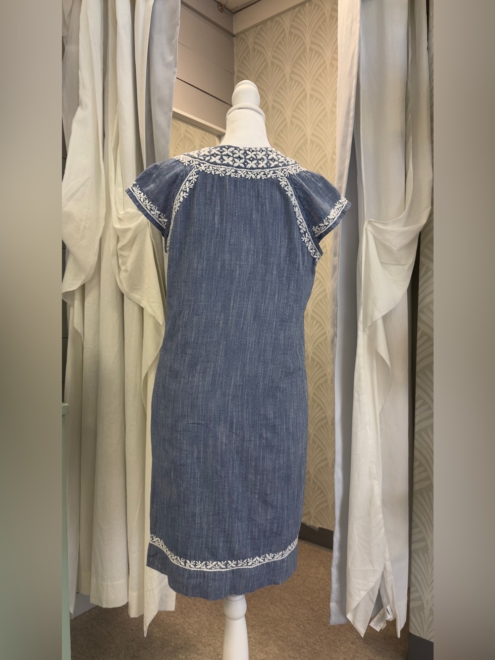 🩵Roller Rabbit Faith Dress - Picture 2 of 6